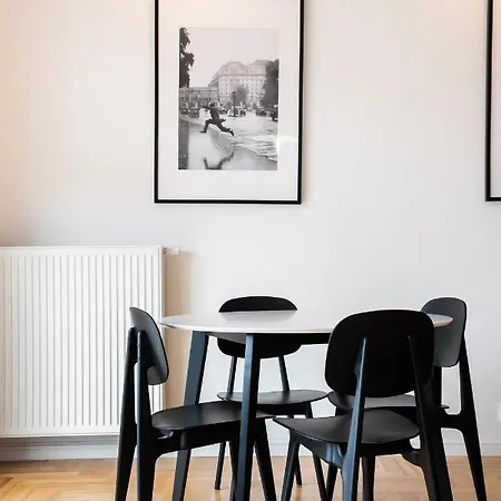 Lekka By Bookinghost Apartment Warsaw