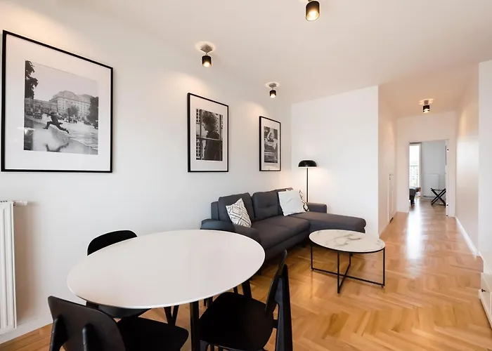 Lekka By Bookinghost