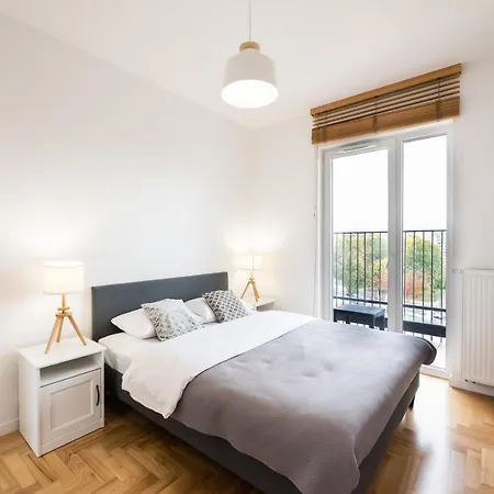 Lekka By Bookinghost